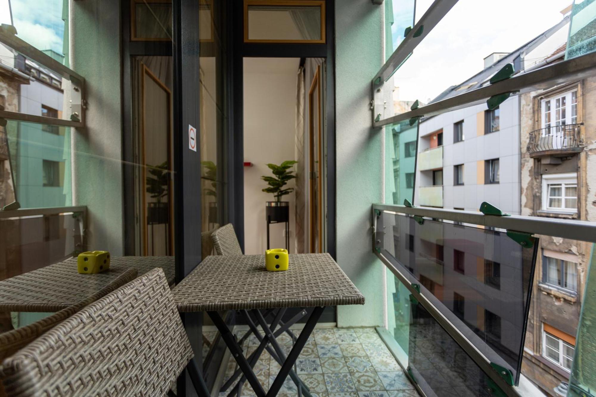 Downtown Cube Apartment Budapesta Exterior foto